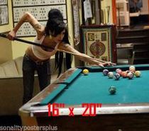 Amy Winehouse Shooting Pool