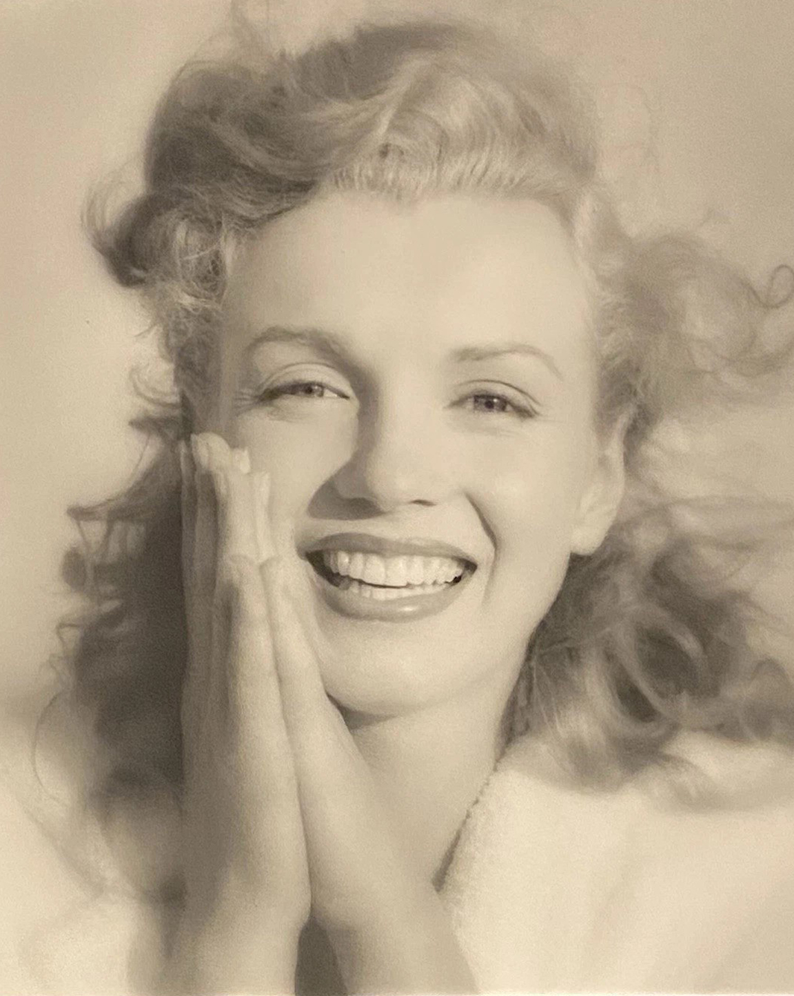 Marilyn Monroe~Close up~Hair Salon~Poster~Restaurant~Entertainment Room Decor~Beautiful