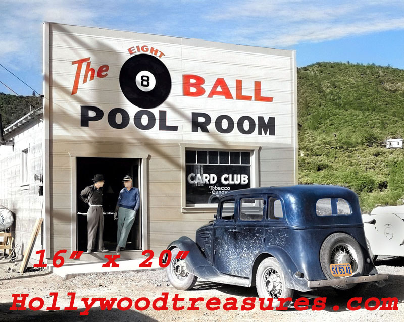 Pool Hall~8 Ball Color Photo~Billiards~Shooting Pool