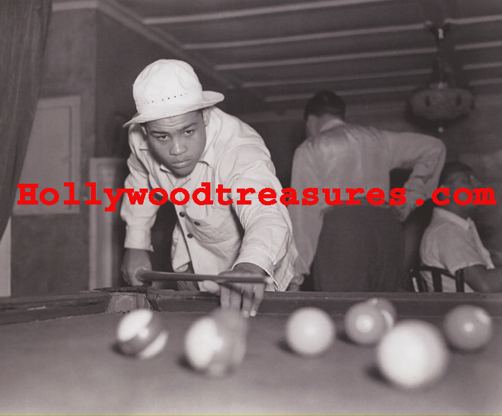 Joe Louis~Boxing Great~Black Int~Billiards~Shooting Pool~Playing Pool~Photo~Poster