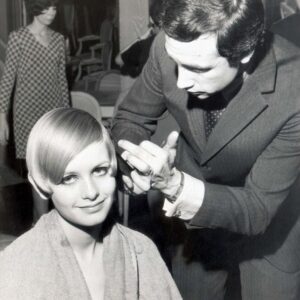 Hair Salon~Twiggy~Photo~Poster