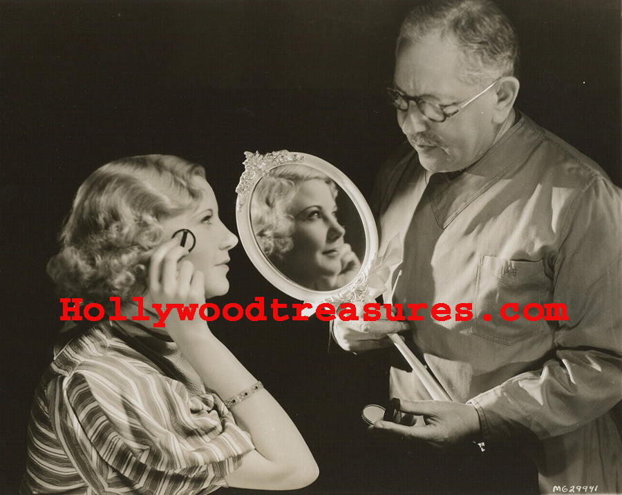 Una Merkel~Max Factor~Hair Salon~Spa~Photo~Makeup~Lipstick~Decor~Stylist~Poster~Photo