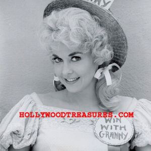 Donna Douglas~Beverely Hillbillies~Vote With Granny~Republican~Democrat~Political~Voting Rights~ Entertainment Room Photo~~Photo